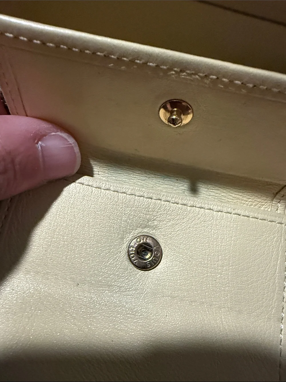 Louis Vuitton Vernis authentic zippy compact wallet BJ0959